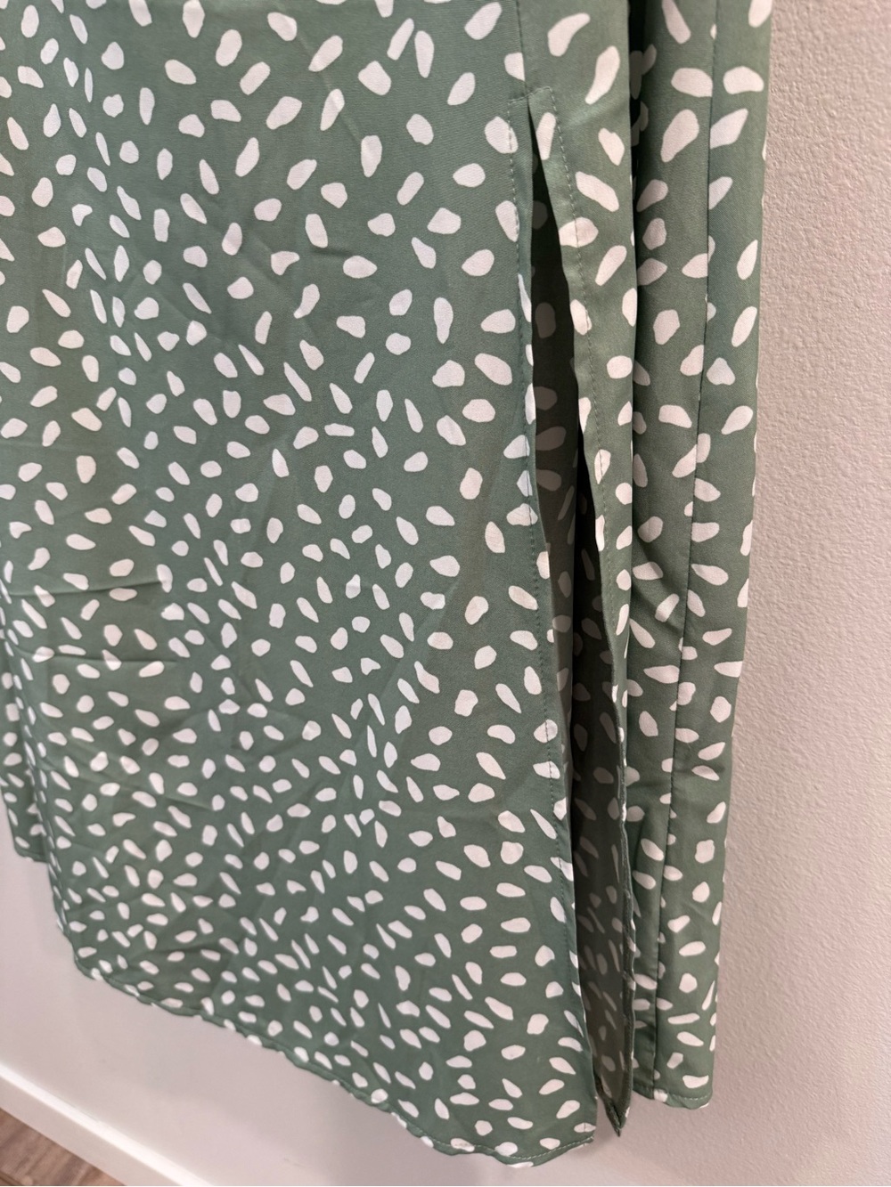 Green Printed Midi Skirt - Picture 3 of 4